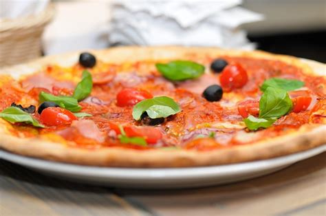 Just don't feel like cooking but want something hot, fresh and made to order? Pizza Near Me Now - Find the Best Pizza Places Near Your ...