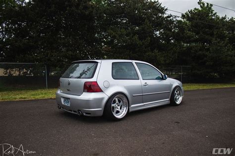 Volkswagen golf mk4 r32 vr6 with 6 piston calipers and oz. Silver Metallic VW Golf MK4 R32 - CCW LM5T Forged Wheels
