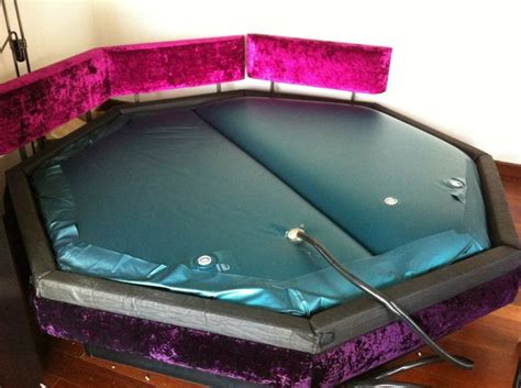 The cheapest water beds produced and imported from eastern europe. m_2634625_FC24kxYnW7aW.jpg (1200×896) | Interesting ...