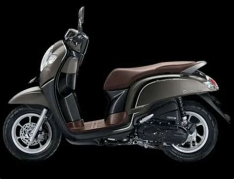 Dilengkapi idling stop, yakni motor akan mati jika berhenti sesaat. Info Top 20+ Modifikasi All New Scoopy Matte Brown