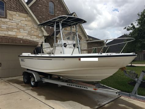 1998 Boston Whaler Outrage 20 Fully Restored 25000 Boats Fishing