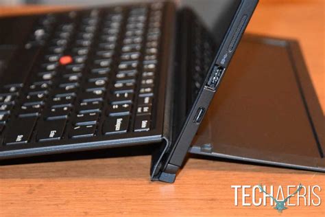 Lenovo Thinkpad X1 Tablet Gen 2 Review Light And Good Performing