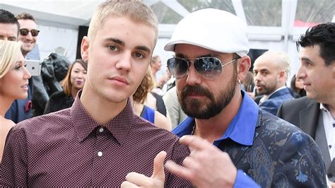 Neither his girlfriend nor a fan.one of justin bieber's fans, mariah yeater claimed that justin bieber was the father of her baby. Justin Bieber And His Father - Justin Bieber Age Baby