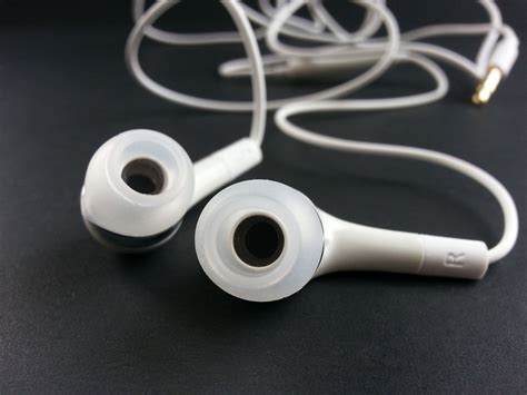 Earbuds Wallpapers Top Free Earbuds Backgrounds Wallpaperaccess