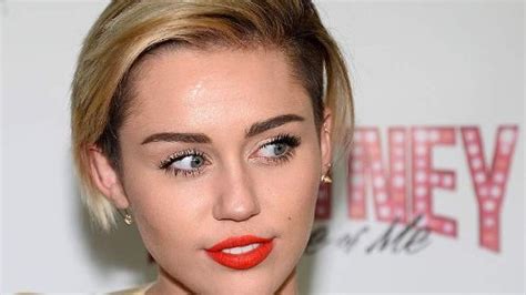 Be #cyberaware, look for the blue check mark to verify an account is real, and make it difficult for scammers to make a profit. Miley Cyrus Shows off Fresh New Look - Flipboard