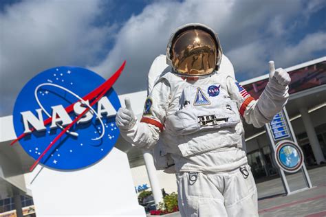 Heres What It Takes To Become A Nasas Astronaut Article Do