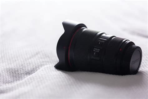 10 Best Macro Lenses For Canon Cameras In 2023