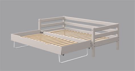 So hat auch das ausziehbett eine erhöhte liegefläche. Flexa Classic Bett 90-1017 mit hinterer Absicherung und ...