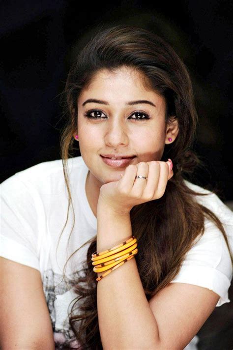 Actress nayanthara family photos with husband vignesh shivana, mother & biography. Nayanthara affairs, Today Updates, Family Details, Biodata ...