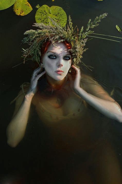 Pin By Kristen Bailey On Digital And Fantasy Art Water Nymphs Nymph