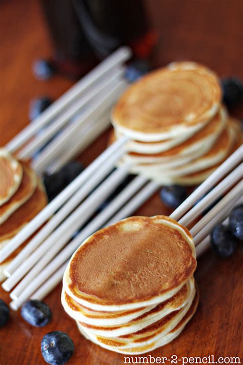 โปรใหม่ จากพี่แกรม gram pancakes โปรดี ไซซ์ mini ราคาเบาๆ 129 บาทเท่านั้นก็ฟินได้ รับไป. ไอเดียเก๋ๆกับเมนูน่ารักๆ "มินิแพนเค้กป็อบ" เอาสูตรไปลองทำ ...