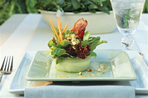 Cook a classic easter dinner with recipes for ham, lamb, scalloped potatoes, spring vegetables — and our best treats and cakes. Pin by Ronda Early on Easter Dinner (With images) | Bacon ...