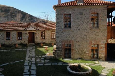 Μπορεί να βρείτε ένα αεροδρόμιο προορισμού που να εξυπηρετεί φθηνότερες, γρηγορότερες ή ευκολότερες πτήσεις από το αεροδρόμιο. Holiday.gr - ΞΕΝΟΔΟΧΕΙΟ AGIOS GERMANOS ΑΓΙΟΣ ΓΕΡΜΑΝΟΣ