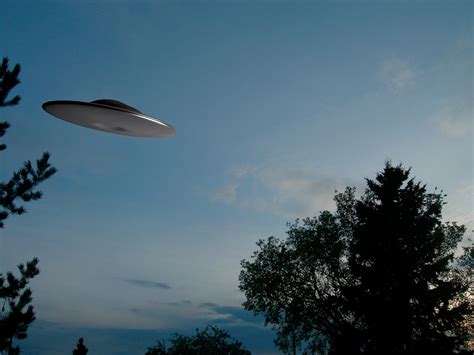 Check out rt for turn to rt to get the latest news on ufo sightings, such as the pentagon officially releasing three short. Avvistamenti Ufo in aumento - Radio Company