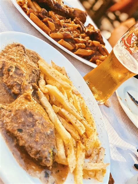 Ταξιδέψτε στα καλύτερα αξιοθέατα της πόλης κέρκυρα με τις δημόσιες συγκοινωνίες. 48 ώρες στην Κέρκυρα! - Eat • Taste • Explore