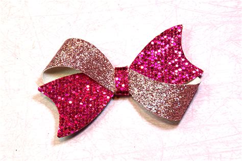 This is a tutorial for leather hair bows with free printable and svg bow templates that you can use to make your own. Hair bow template SVG, DIY leather bow template