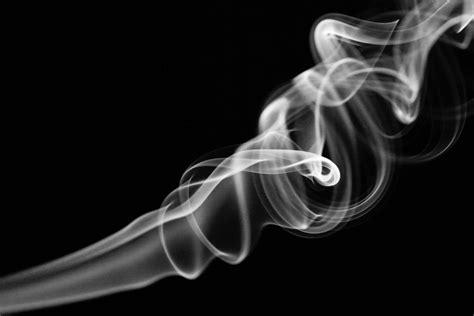 Black And White Smoke Pictures Download Free Images On Unsplash