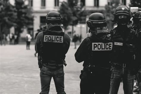 Quels Sont Les Diff Rents M Tiers De La Police Nationale
