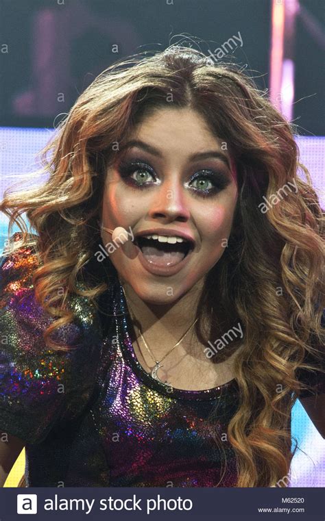 Holaaaaa soy karol sevilla, este es mi canal y estoy feliz de poder estar aquí y compartir mi mundo con todos ustedes. Karol Sevilla Stockfotos & Karol Sevilla Bilder - Seite 2 ...