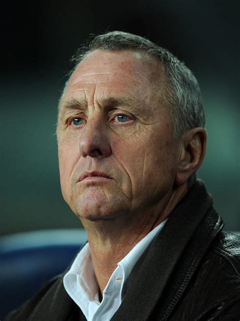 Johan cruyff, dutch football (soccer) forward renowned for his imaginative playmaking. Fallece el mito: Johan Cruyff - Entrenadores, Fútbol ...