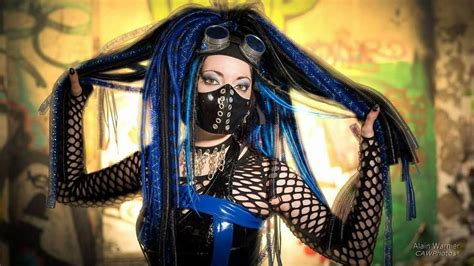 cybergoth fashion cybergoth goth fashion