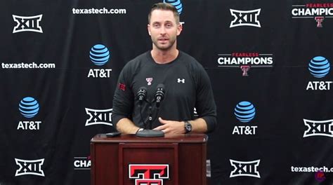 Kliff Kingsbury Offers Unique Perspective On Les Miles Firing