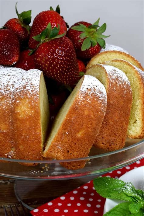 Coconut buttermilk pound cake from bake or break offers a sweet, toasted coconut twist to classic pound cake. Buttermilk Pound Cake - Lord Byron's Kitchen