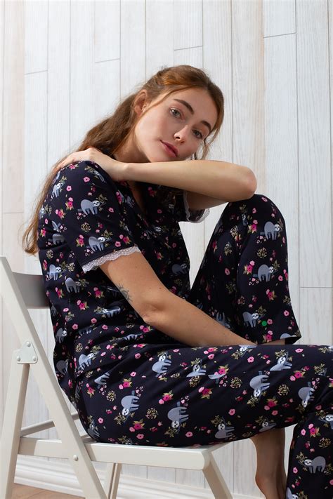 Kadın Midi Kapri Pijama Takımı 65121 Lacivert Baskılı