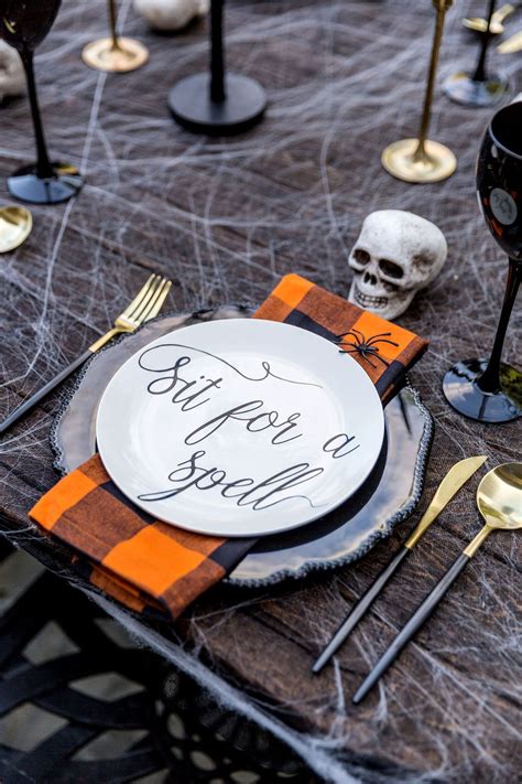 These Halloween Menu Ideas Are Scarily Sophisticated Halloween Party