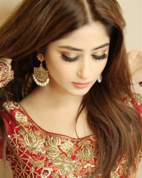Latest Stunning Clicks Of Beautiful Actress Sajal Ali