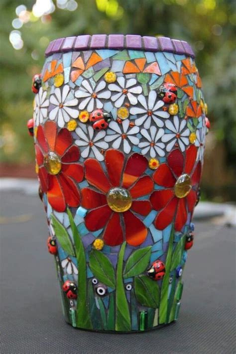 Big enough to hold a nice size houseplant and pretty enough to look at all year long! mosaic flower pots | Mosaic flowers, Mosaic flower pots ...