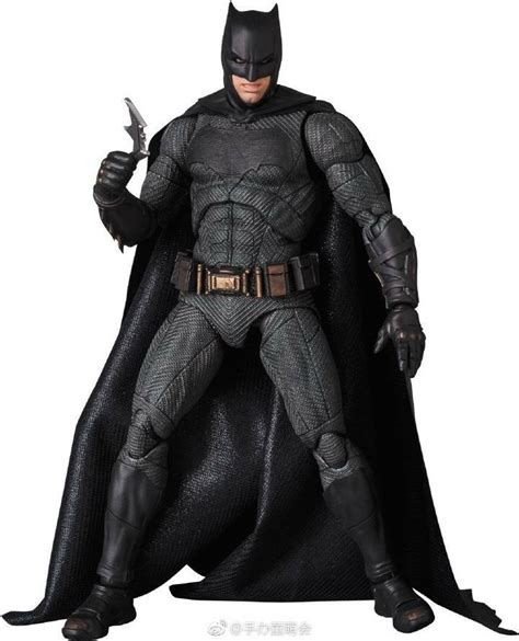 Justice league stars ben affleck and jared leto were unable to film their scenes together as batman and joker due to covid restrictions. Photos of Upcoming MAFEX Justice League Flash, Batman and ...
