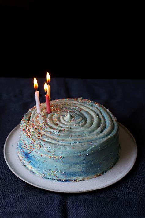 You can speed this up by cracking your eggs into a clean. Sponge Cake Blue Marbled Buttercream | Ben's Kitchen Blog | Blue cakes, Butter cream, Cake