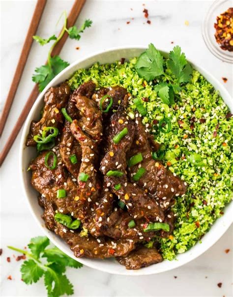 Recipe ideas for appetising and exclusive low carb dishes, snacks, shakes or dessert variations, packed with protein power! Healthy Beef and Broccoli | Low-Carb Kid-Friendly Meals | POPSUGAR Family Photo 22