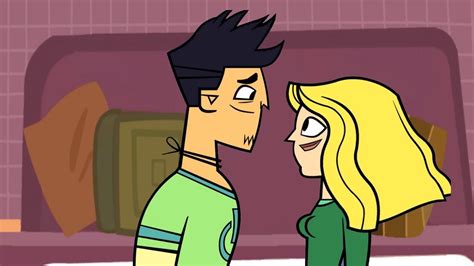 Devin And Carrie Kiss Total Drama Presents The Ridonculous Race Hd Total Drama Island Drama