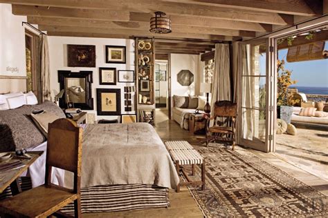 Elements Needed For Creating A Warm Rustic Bedroom