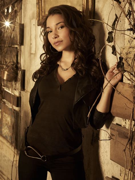 Jessica Parker Kennedy Smallville Another Cinderella Story Dc Comics