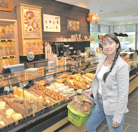 Seit die götter ratlos sind, münchen: Im neuen Bäckereifachgeschäft am Wörsbach versorgen sich ...