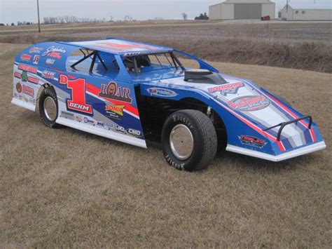 Dirt Modified Race Car Chassis