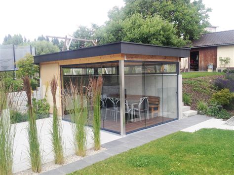 Maybe you would like to learn more about one of these? Gartenlaube mit Schiebetüren | Gartenlaube, Gartenhaus mit ...