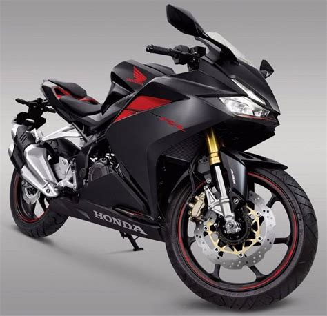 The honda cbr1000rr has a seating height of 820 mm and kerb weight of 195. Honda CBR250RR India Price, Launch, Specifications, Images