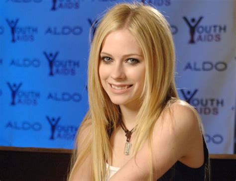 Avril Lavigne Avril Lavigne Photo 16564146 Fanpop