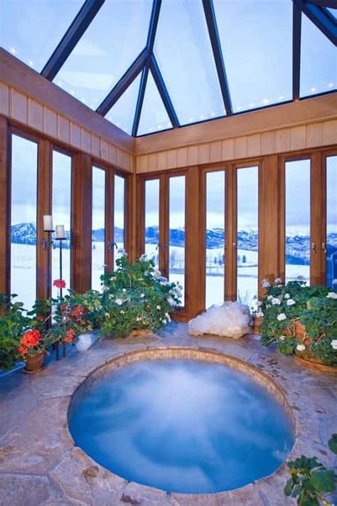 Here are some hot tub enclosure winter ideas. 10 Hot Tub Enclosure Winter Ideas That You Have to Build ...