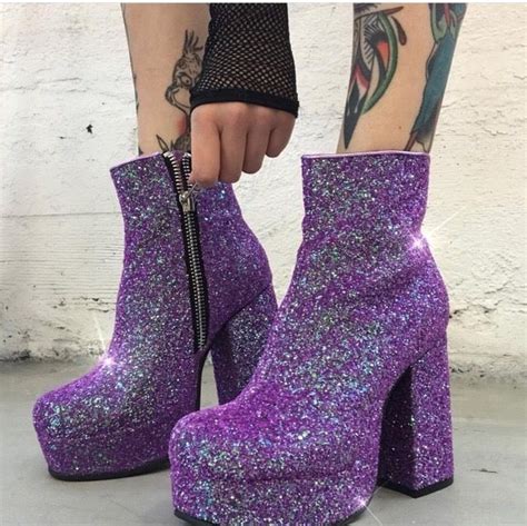 Pin By Terqueena Heraldo On Baddie Style Boots Heels Glitter Boots