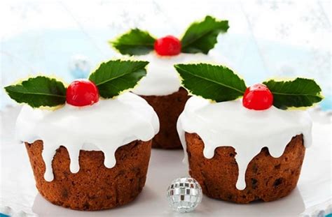 Fun snowman snack cups recipe. Christmas Baking Ideas - Cathy