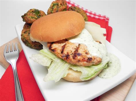 Delicious Grilled Turkey Burgers Recipe In Turkey Burgers