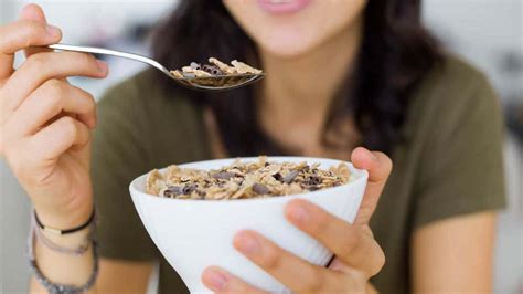 12 beneficios sorprendentes de desayunar granola cada día