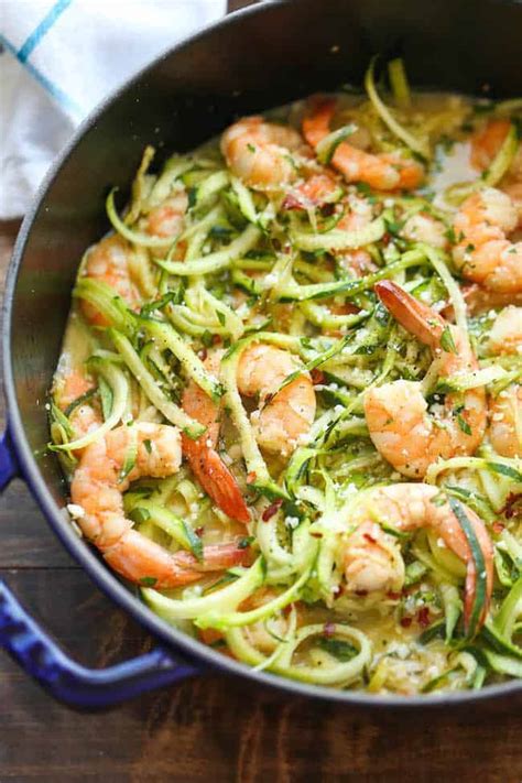 Line individual bowls with lettuce leaves. 50 Best Low-Carb Shrimp Recipes for 2018