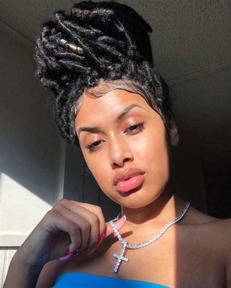 nana on instagram “full lips full heart 💙💦 ️ chain the jewelerz” cool hairstyles hair looks