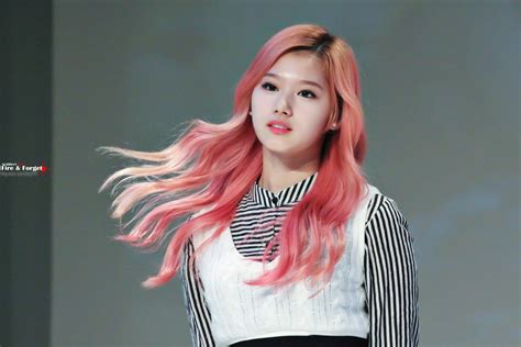 10 Times Sana Changed Her Hair Color Since Debut Koreaboo